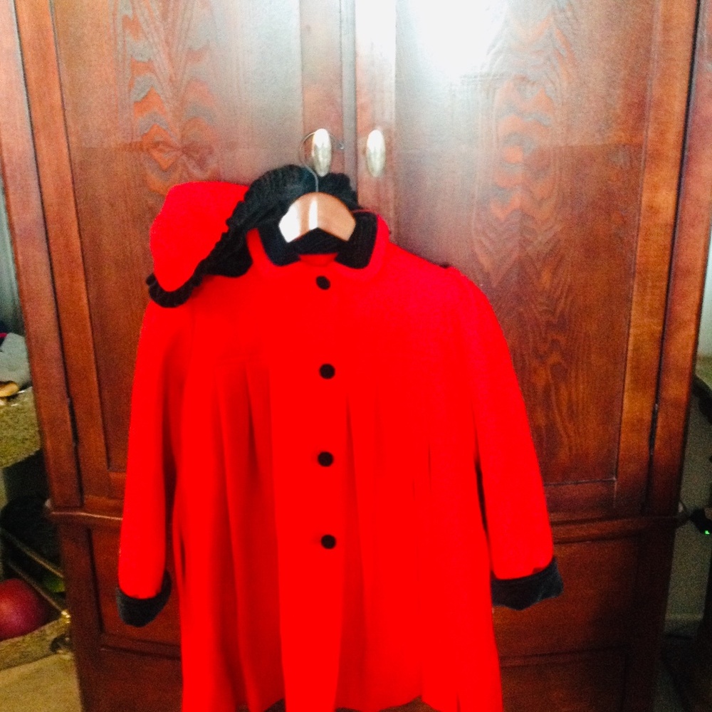 New Condition - Luxury, Girls size 6X red wool hooded coat, black velvet accents